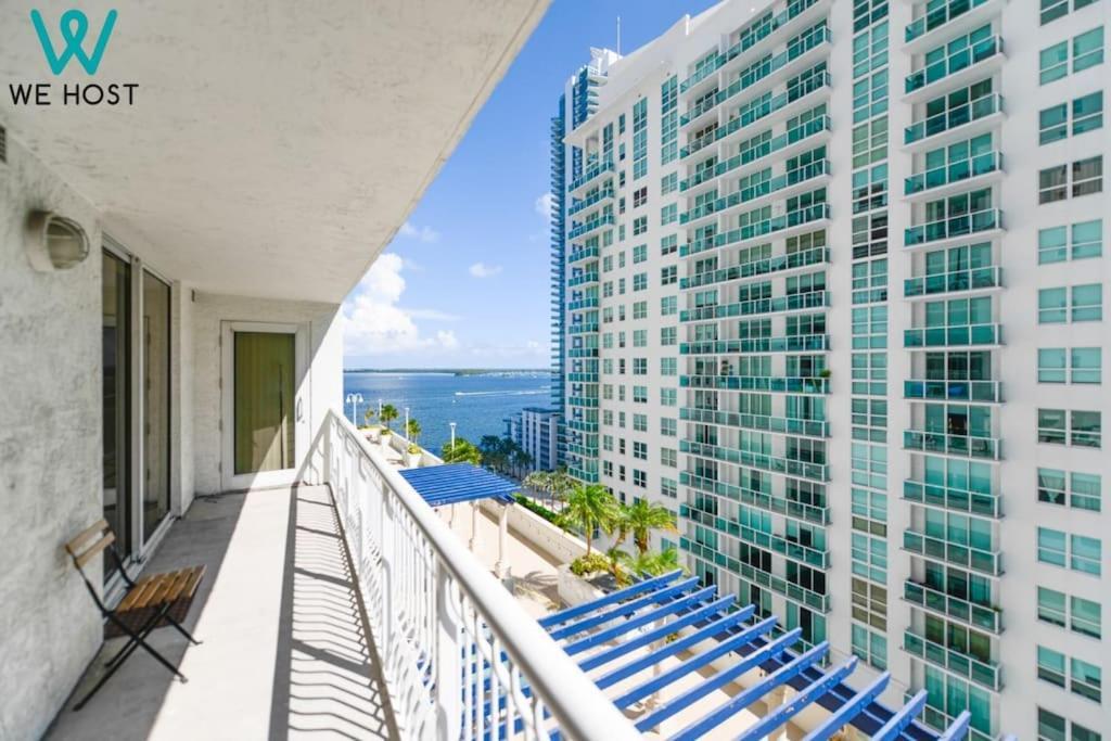 Trendy 2br With Pool And Bay Views Appartement